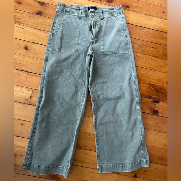 Sold - Picture 2 of 6